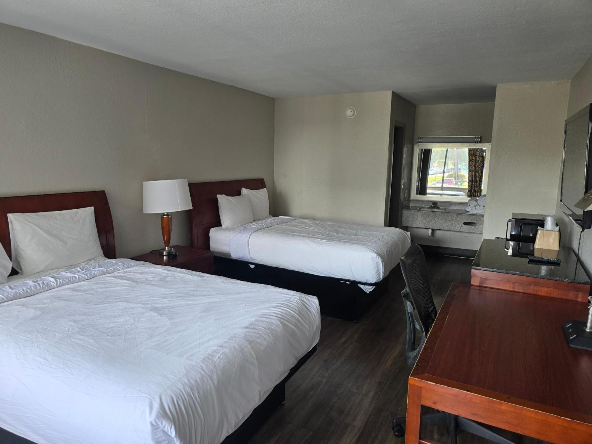 Days Inn By Wyndham Raleigh South Zewnętrze zdjęcie