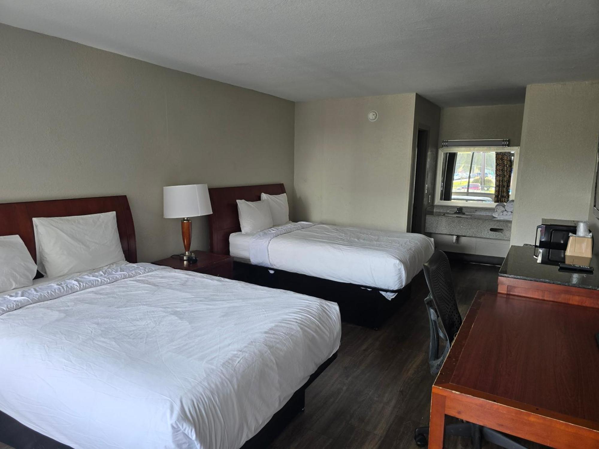 Days Inn By Wyndham Raleigh South Zewnętrze zdjęcie
